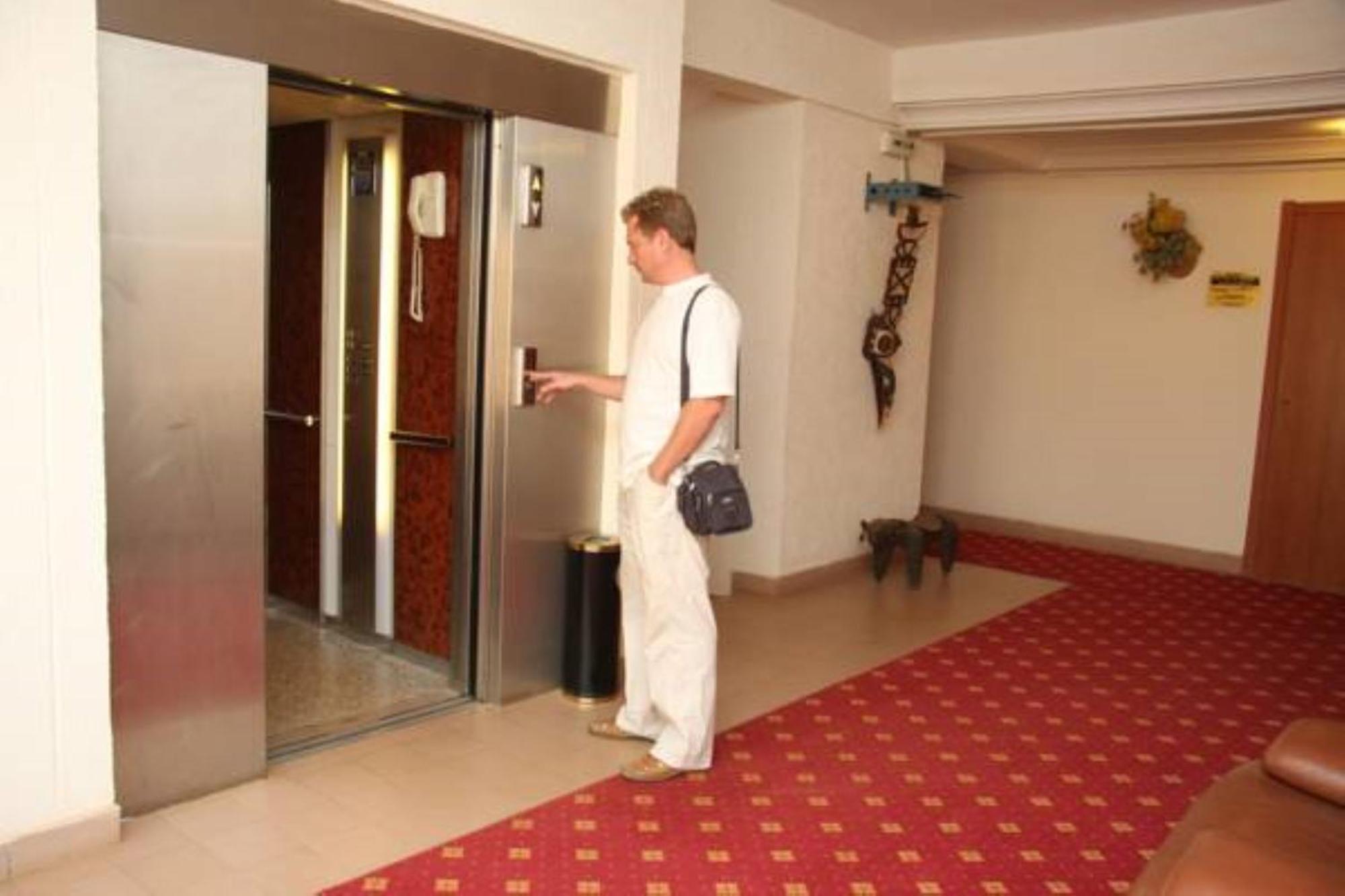 Hotel Splendid אואגדוגו מראה חיצוני תמונה