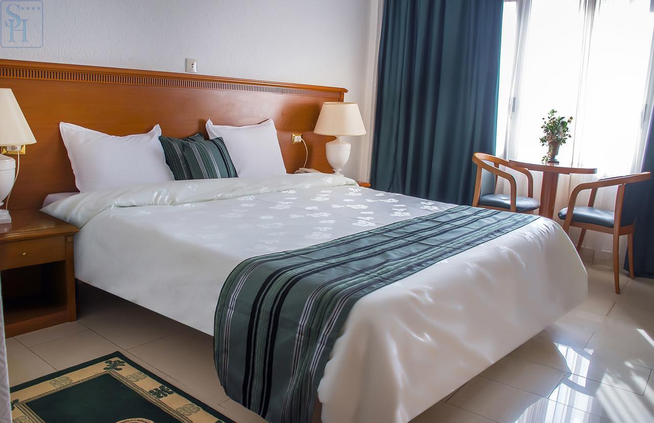 Hotel Splendid אואגדוגו מראה חיצוני תמונה