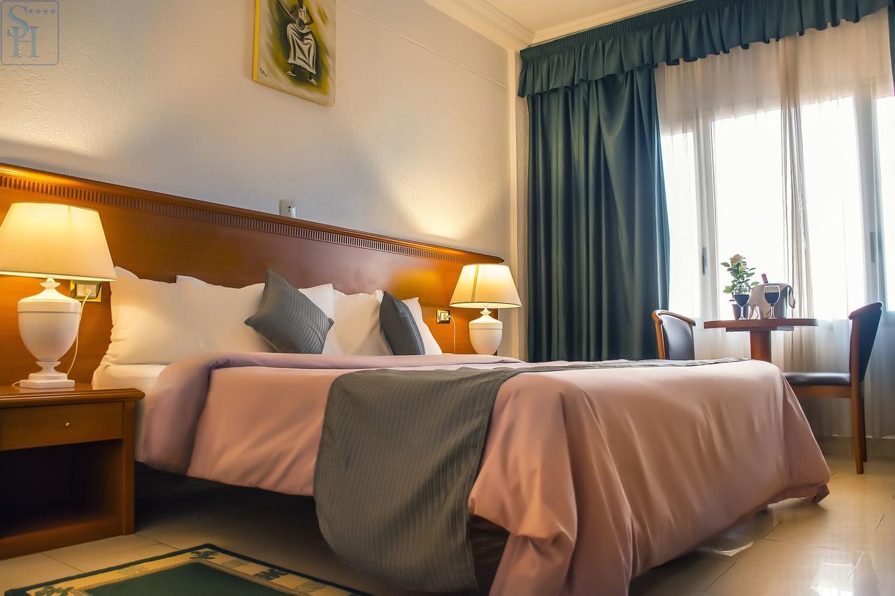 Hotel Splendid אואגדוגו מראה חיצוני תמונה